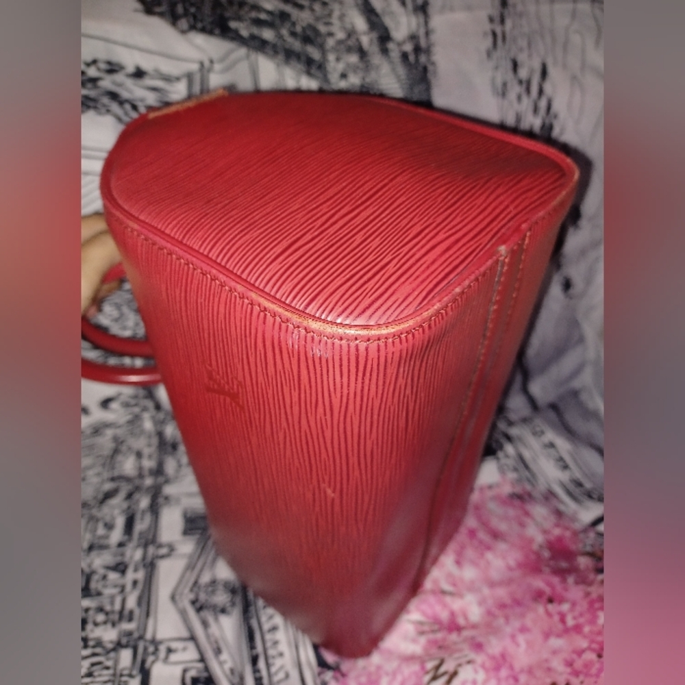 GUC Louis Vuitton red epi Speedy 25 - Picture 12 of 16